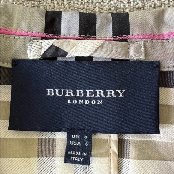 🥳TODAY!!!! BURBERRY LONDON Authentic Muti colored plaid print blazer…Size six!!! - Picture 8 of 9